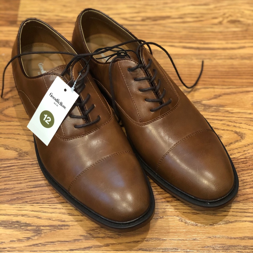 Goodfellow size 12 Brown dress shoes